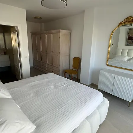 Casa San Juan 10 Нерха